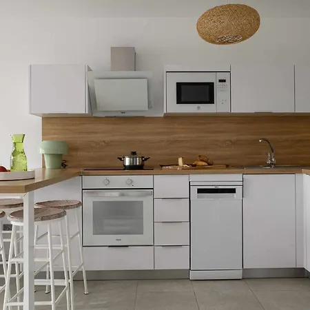 Monstera House - Near The Beach, Air-con, Fast Wifi And Sat Tv By Lanzarote 公寓