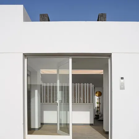 Monstera House - Near The Beach, Air-con, Fast Wifi And Sat Tv By Lanzarote 公寓 *