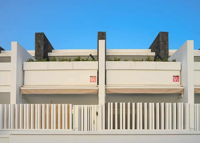 Monstera House - Near The Beach, Air-con, Fast Wifi And Sat Tv By Lanzarote Playa Blanca (Lanzarote)