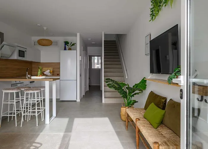 Monstera House - Near The Beach, Air-con, Fast Wifi And Sat Tv By Lanzarote Appartement